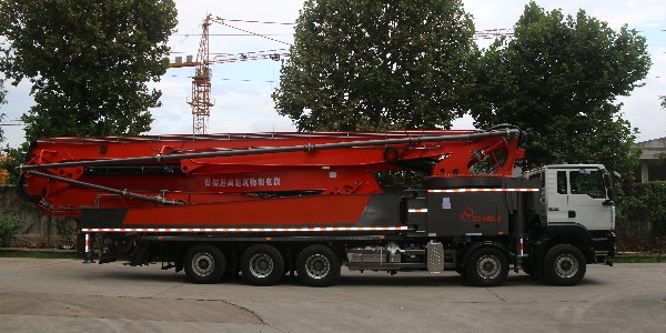 科尼乐70米混凝土泵车以下5点施工优势，工地打灰离不开