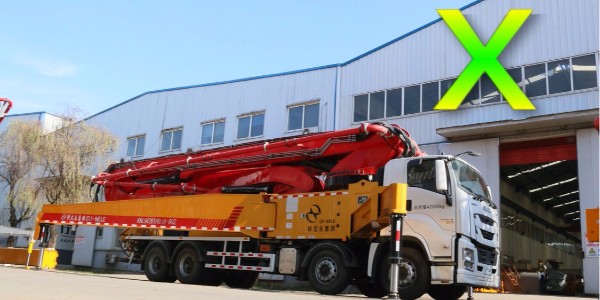 小型混凝土泵车打混凝土感觉吃力的原因是什么呢？——科尼乐