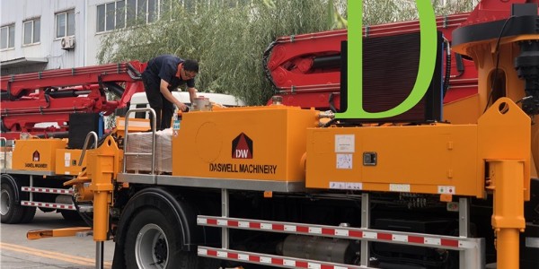 混凝土泵车在使用、维修时要注意哪些