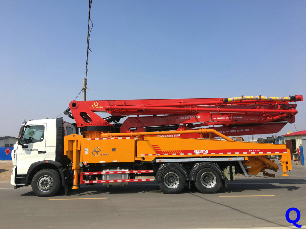 混凝土泵车，小型混凝土泵车，天泵，小型泵车