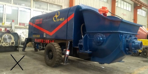 如何合理确定混凝土泵热交换回路溢流阀的调整压力值？