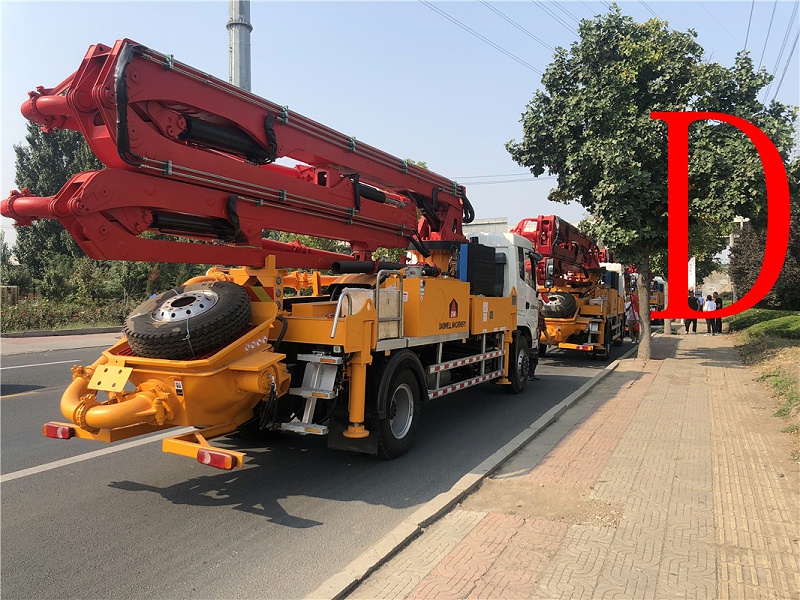 青岛混凝土泵车 价格 (9)