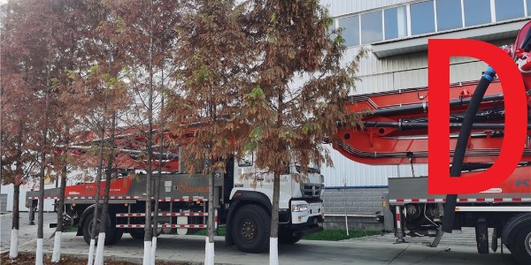 泵车分配系统排油、泄油管路排油