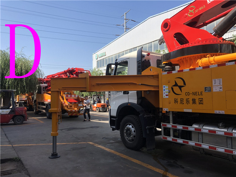 青岛小型混凝土泵车价格 (11)