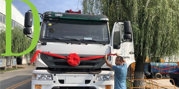 混凝土泵的砼如何拌制、运输、浇筑？