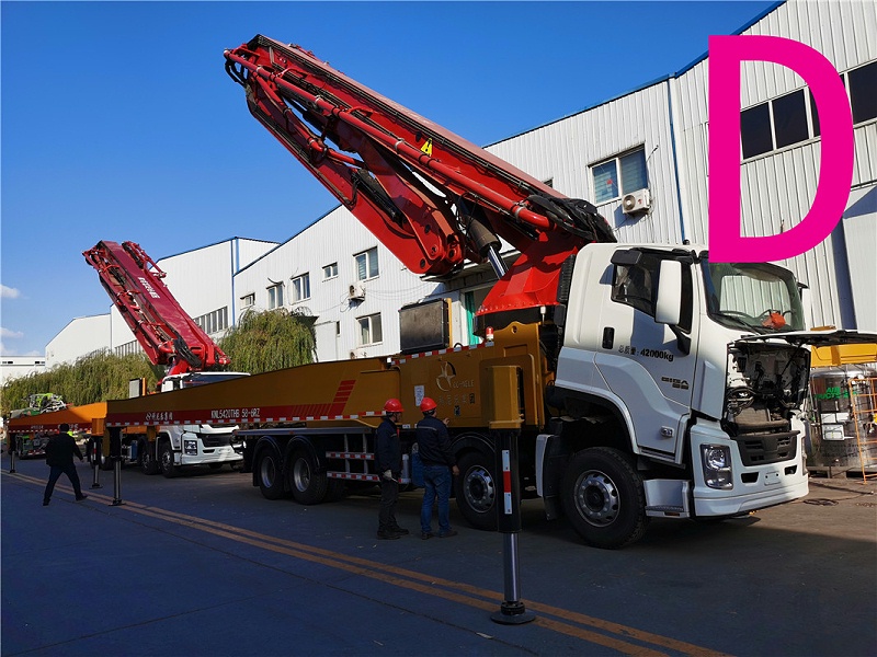 青岛混凝土泵车价格 (2)