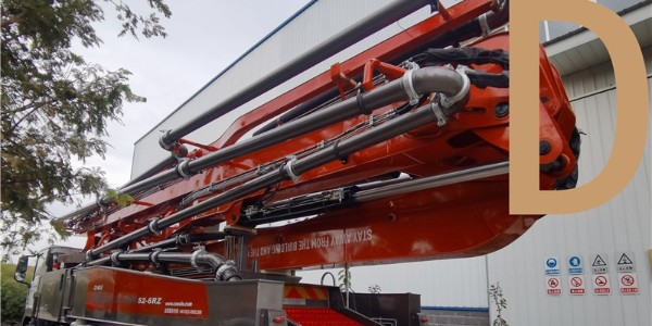 混凝土泵车为什么离不开润滑油？