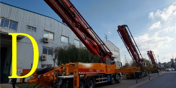 新型的混凝土输送泵是如何保养的？