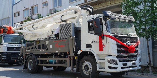 混凝土泵车的性能随机型而异，如何选购？给您几点参考