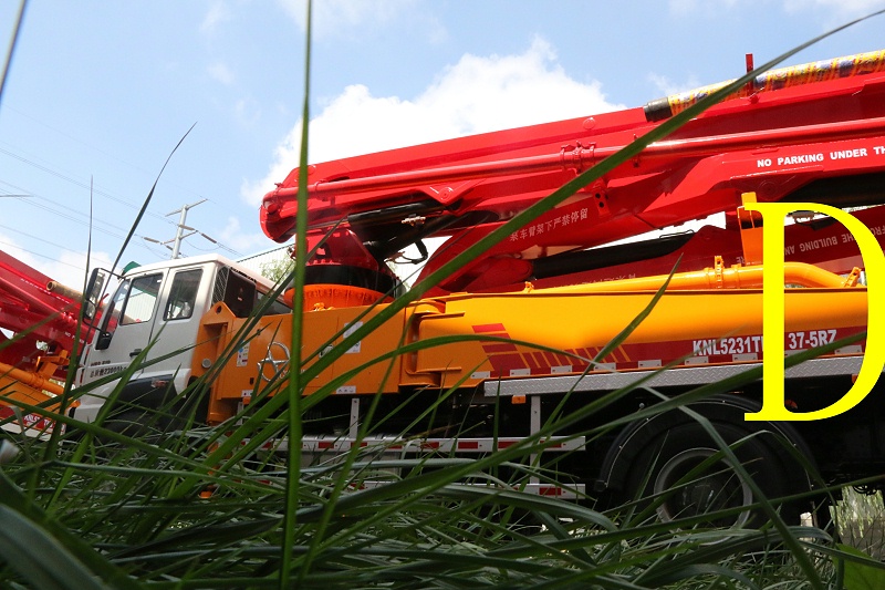 青岛混凝土泵车价格 (8)