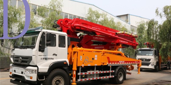 为什么混凝土泵的泵送排量无法调节大小？