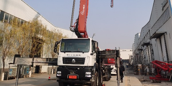 混凝土泵的日常维护工作