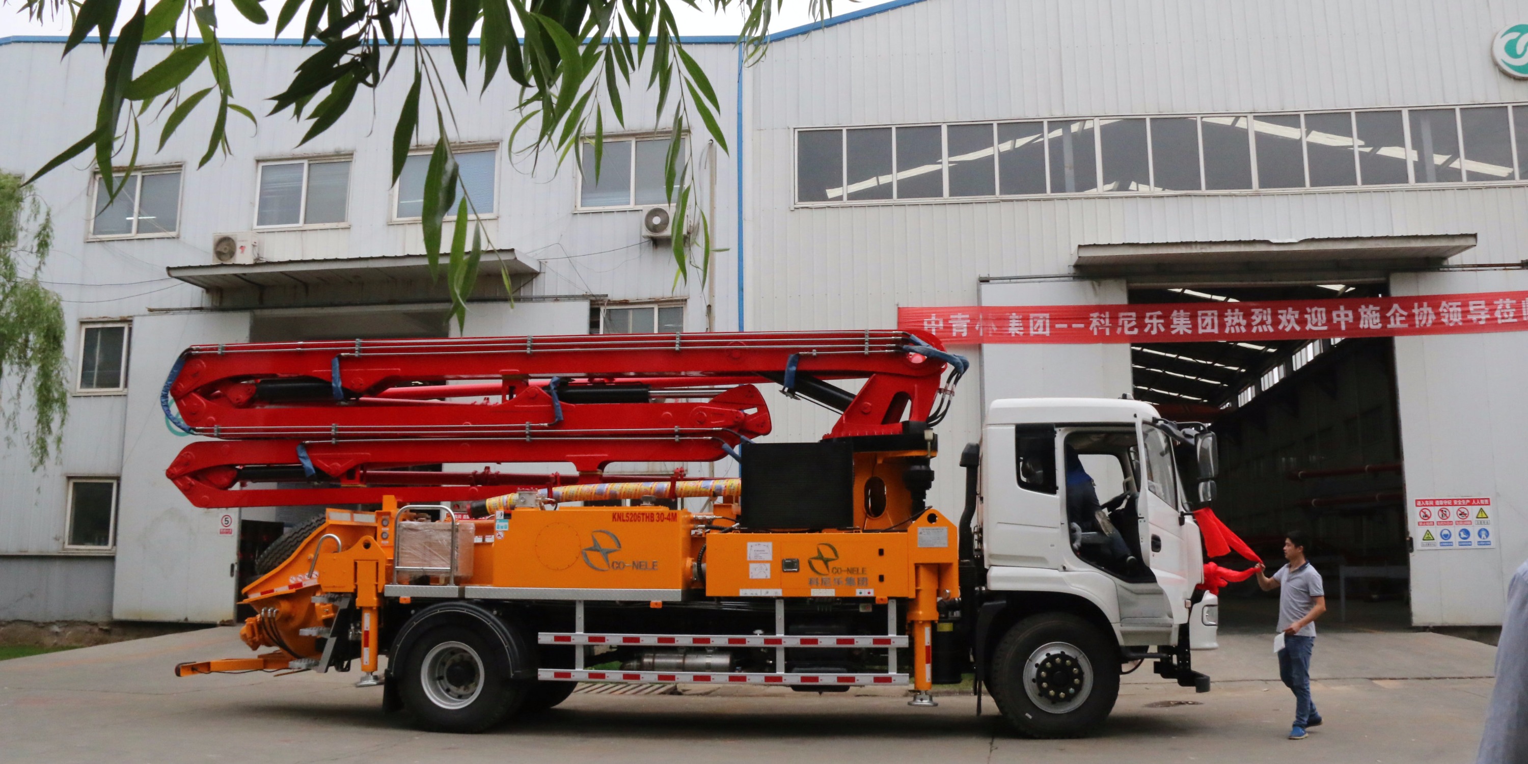 小型泵车润滑油有哪些作用呢？