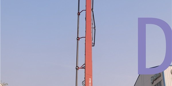 展开臂架、放下软管试臂架动作看有无妨碍