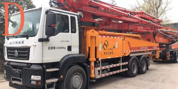 建筑施工时使用什么样的泵车比较好？