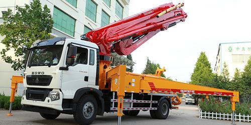 科尼乐小泵车迎新春，团结力量共创辉煌