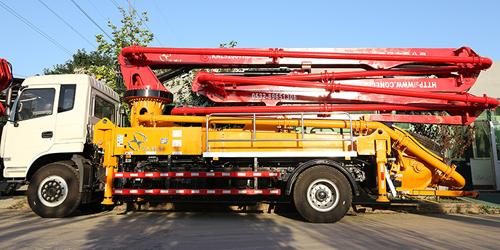 科尼乐为您浅析小型混凝土泵车恶劣环境施工应该注意什么？