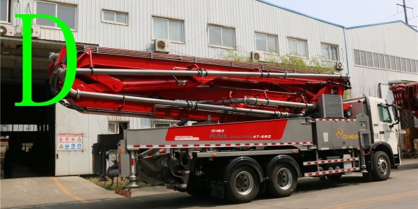 小型泵车时的价格与什么紧密相关？