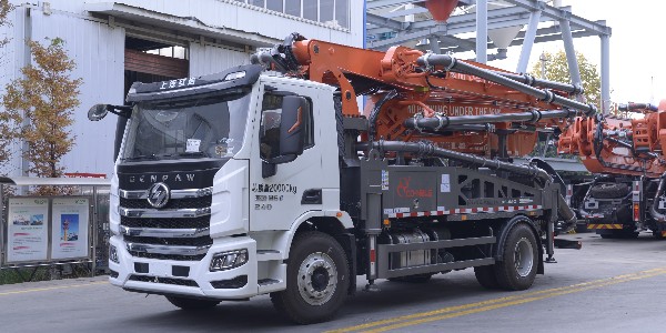 泵车作业之前要将各项指标检查