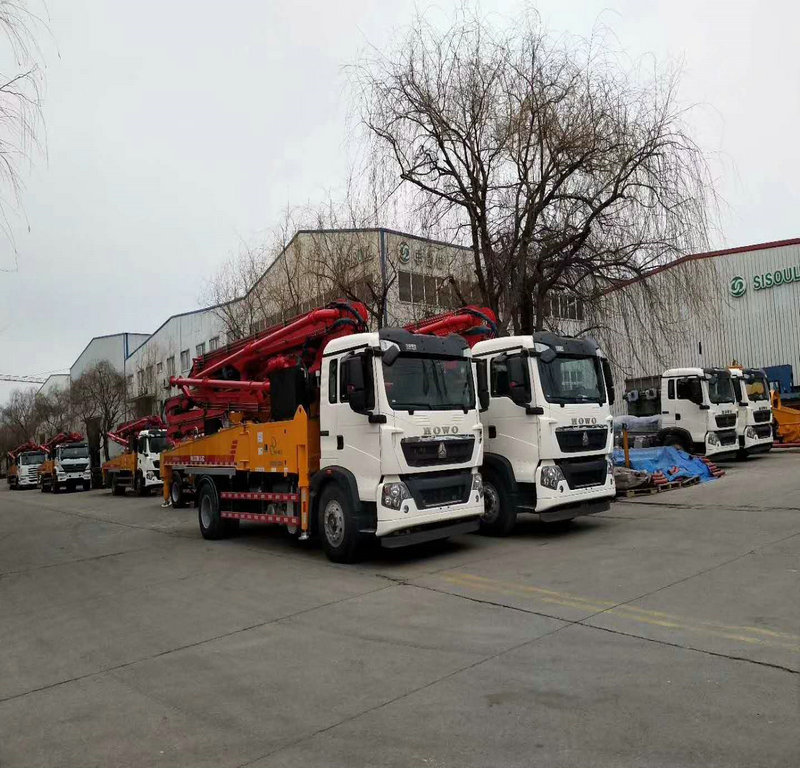 小型混凝土泵车，天泵，小型泵车 