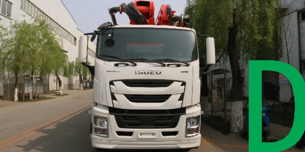 采用直接打水法清洗混凝土泵？