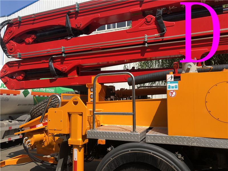 青岛小型混凝土泵车价格 (2)