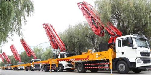 小型混凝土泵车混凝土液压油乳化怎么办？别急，小科来帮您