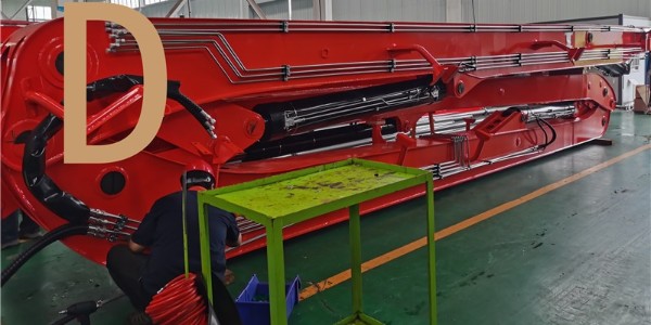 给泵车油箱加油注意什么？