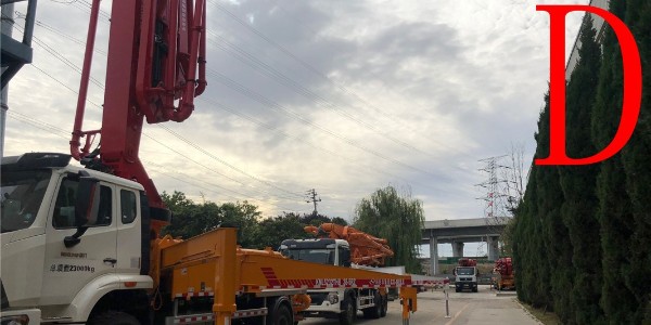 选择泵车应该在什么价位比较合理？