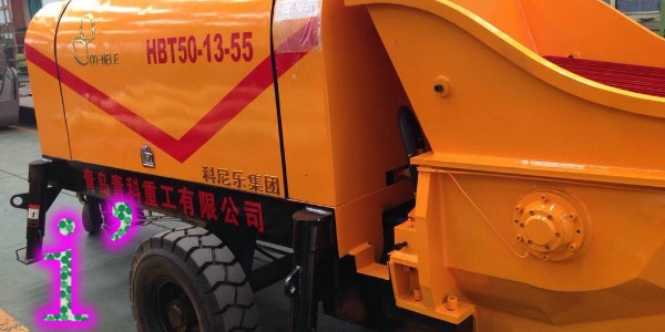 在使用混凝土输送泵时，在泵体设置专用控制开关的作用是什么？