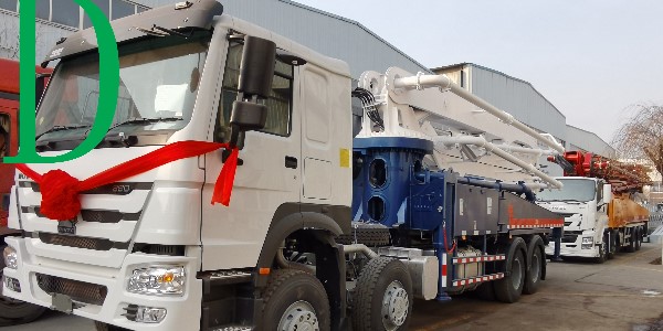 关于混凝土泵车泵送后的问题？