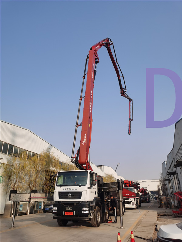 青岛混凝土泵车价格 (12)